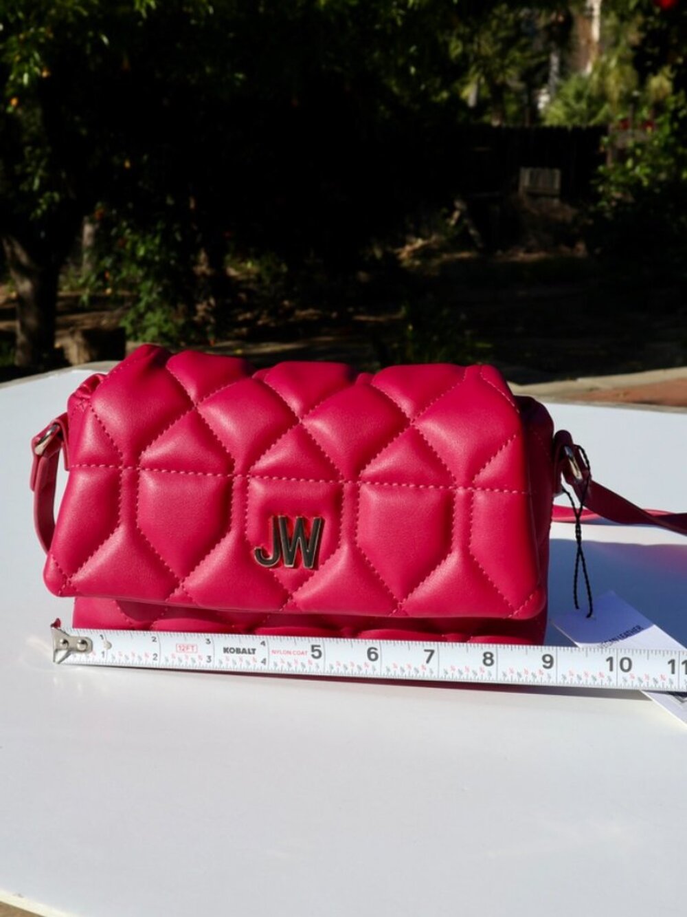NWT Jason Wu Fuchsia Quilted‎ Vegan Leather Crossbody Bag with Gold Hardware - Picture 6 of 9